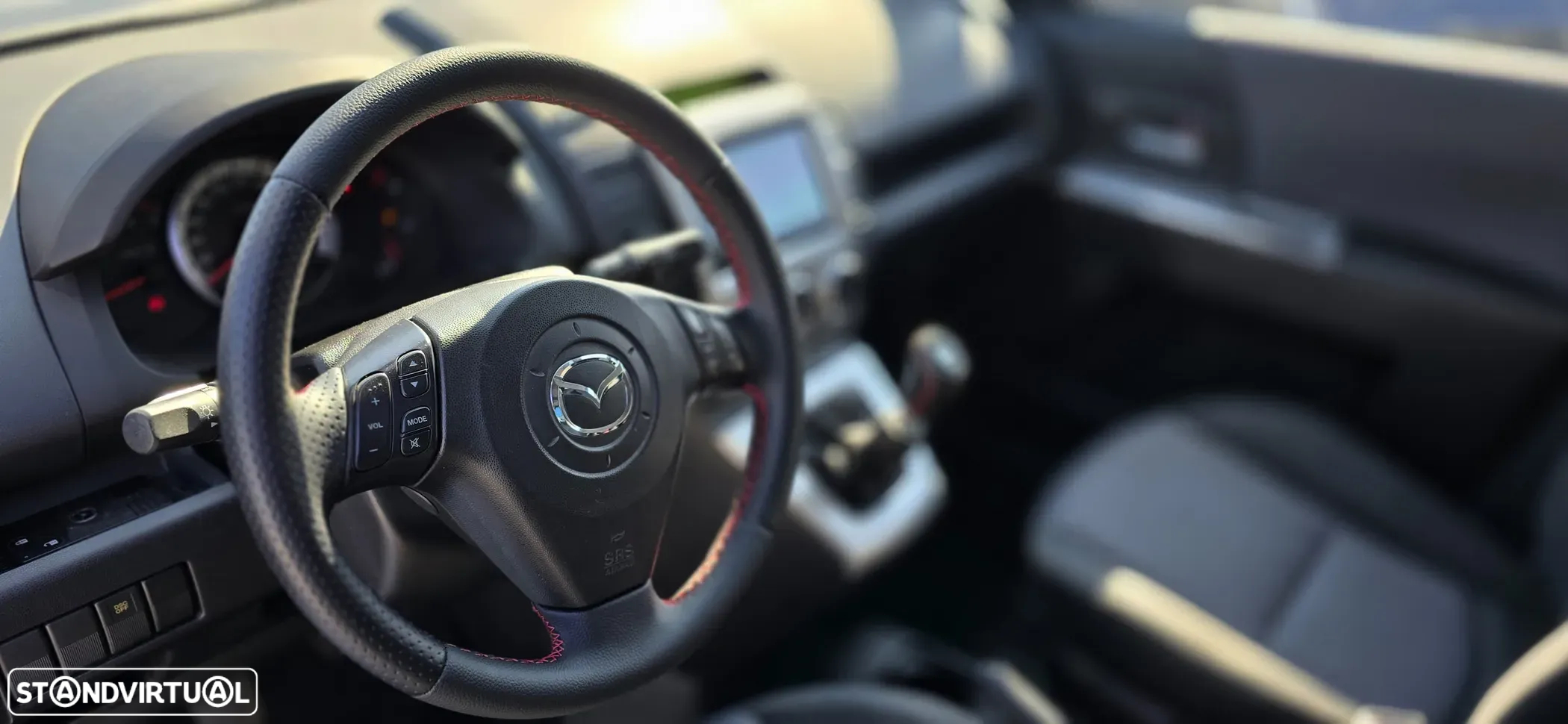 Mazda 5 MZR-CD 2.0 Hightech - 9