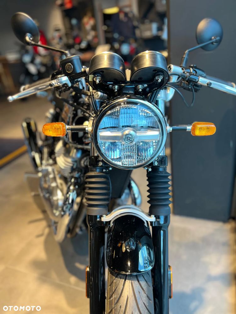 Royal Enfield Continental - 3