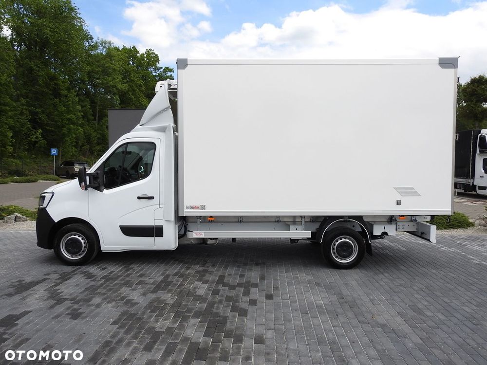 Renault MASTER NOWY CHŁODNIA KONTENER -10*C 8 PALET TEMPOMAT KLIMATYZACJA LEDY 165KM - 10