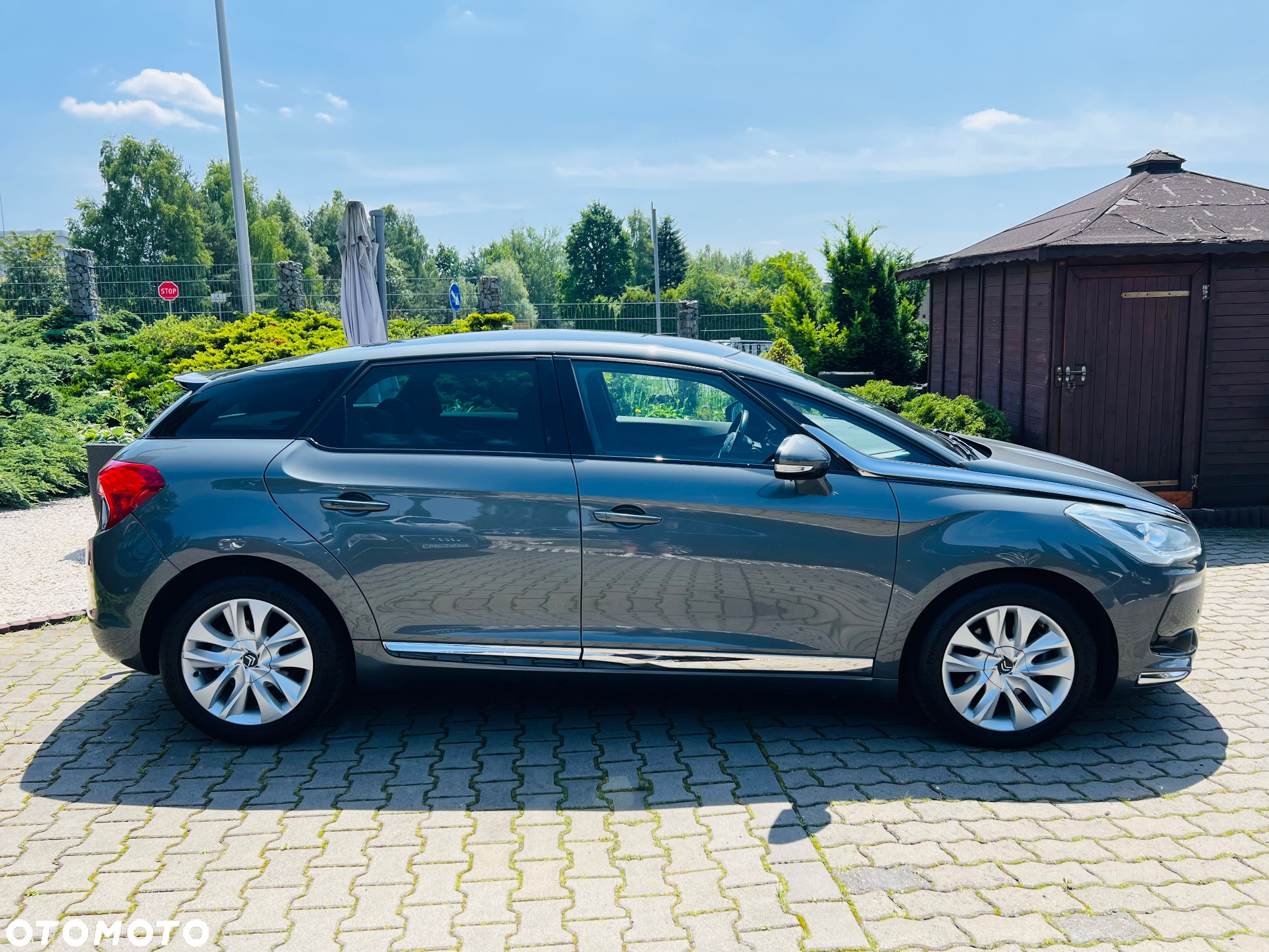 Citroën DS5 1.6 THP SoChic - 8