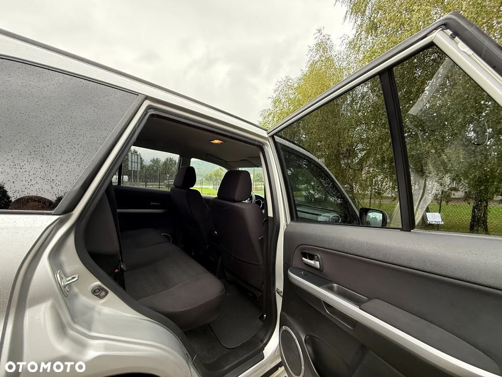Suzuki Grand Vitara 2.4 Elegance EU5 - 21