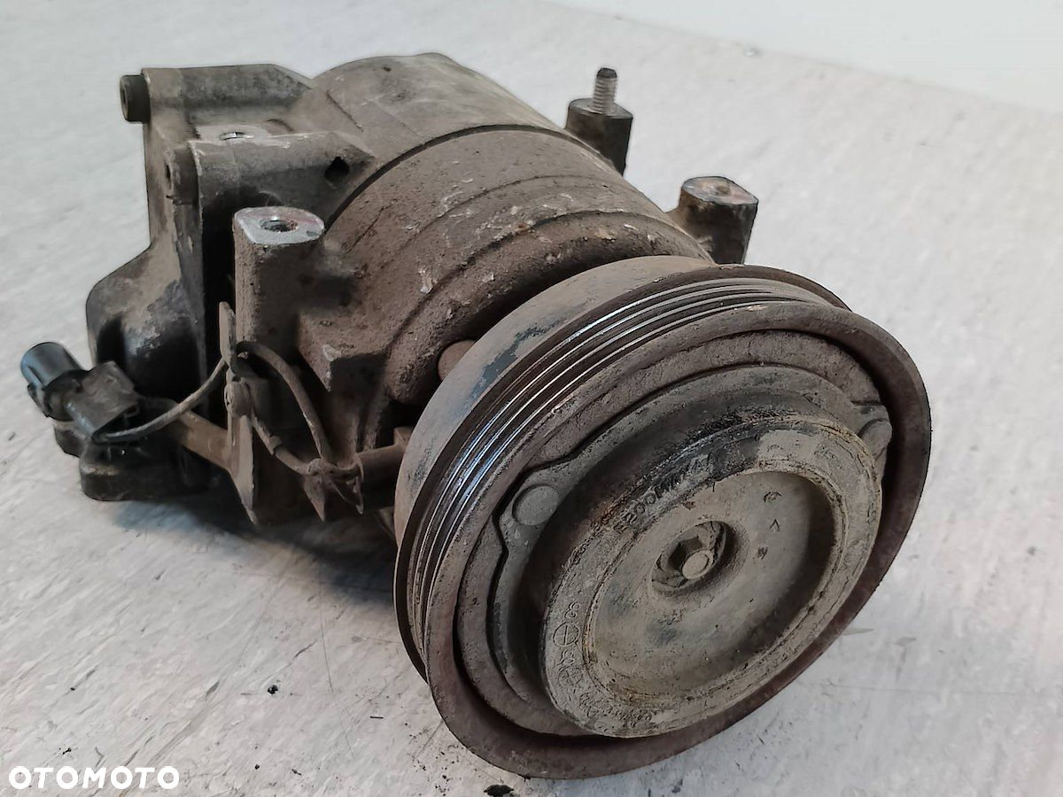 POMPA, SPRĘŻARKA KLIMATYZACJI HYUNDAI GETZ 97701-1C150 1.3 - 4