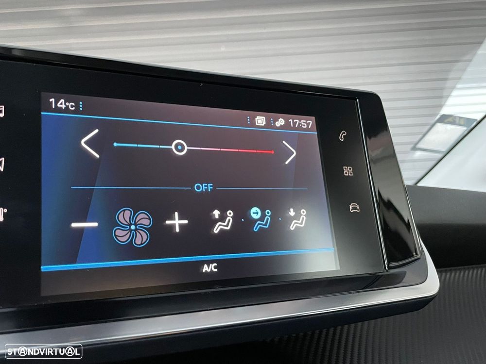 Peugeot 208 1.2 PureTech Active Pack - 22