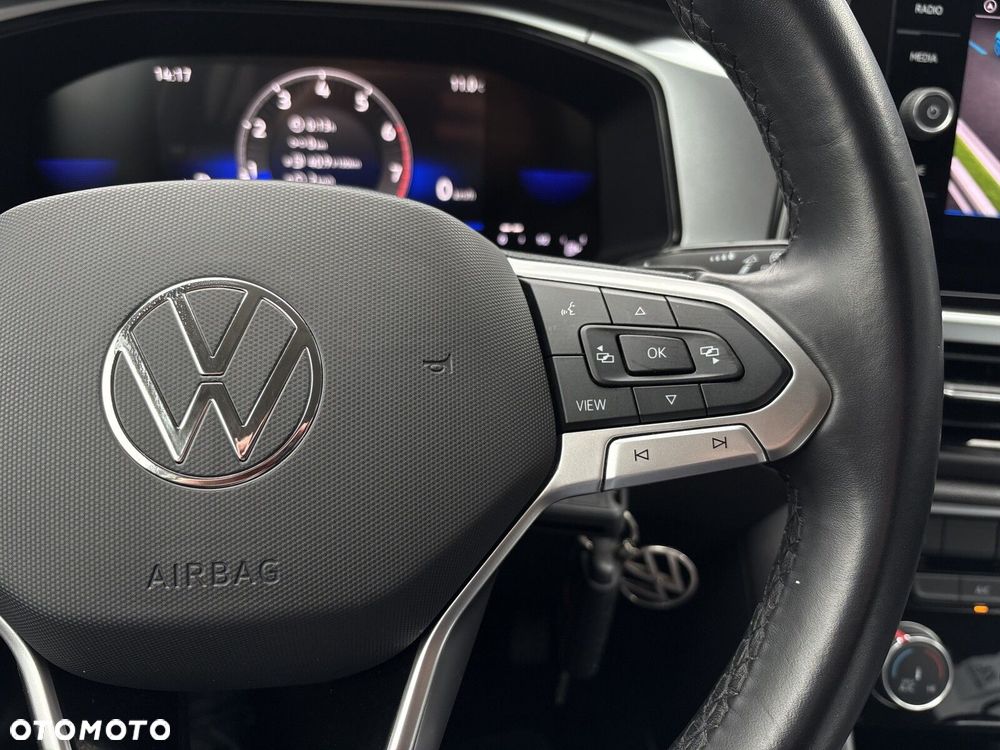 Volkswagen T-Roc 1.5 TSI Life DSG - 18