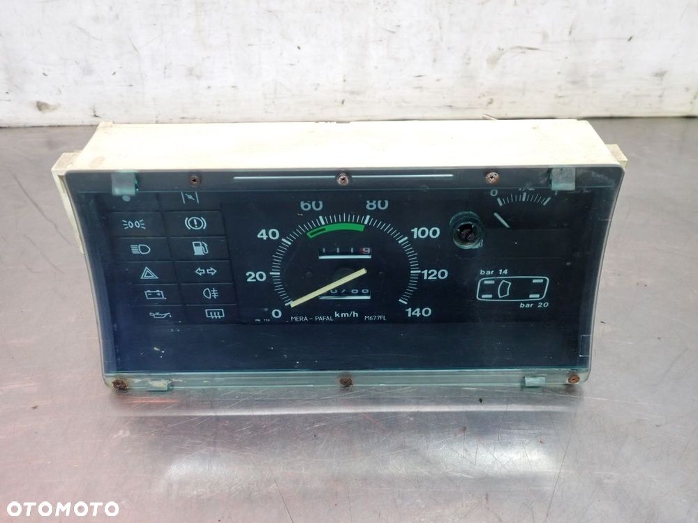 LICZNIK FIAT 126P 7534473 7534474 832302010 - 3