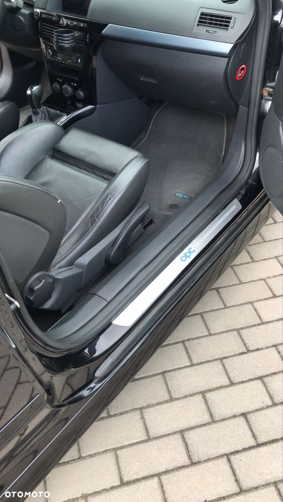 Opel Astra OPC - 11