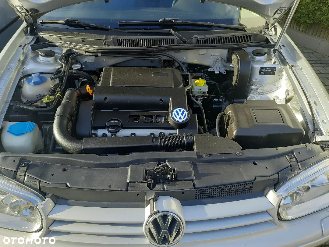 Volkswagen Golf - 17