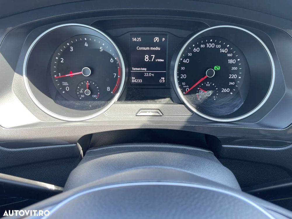 Volkswagen Tiguan 1.5 TSI ACT DSG Comfortline - 12