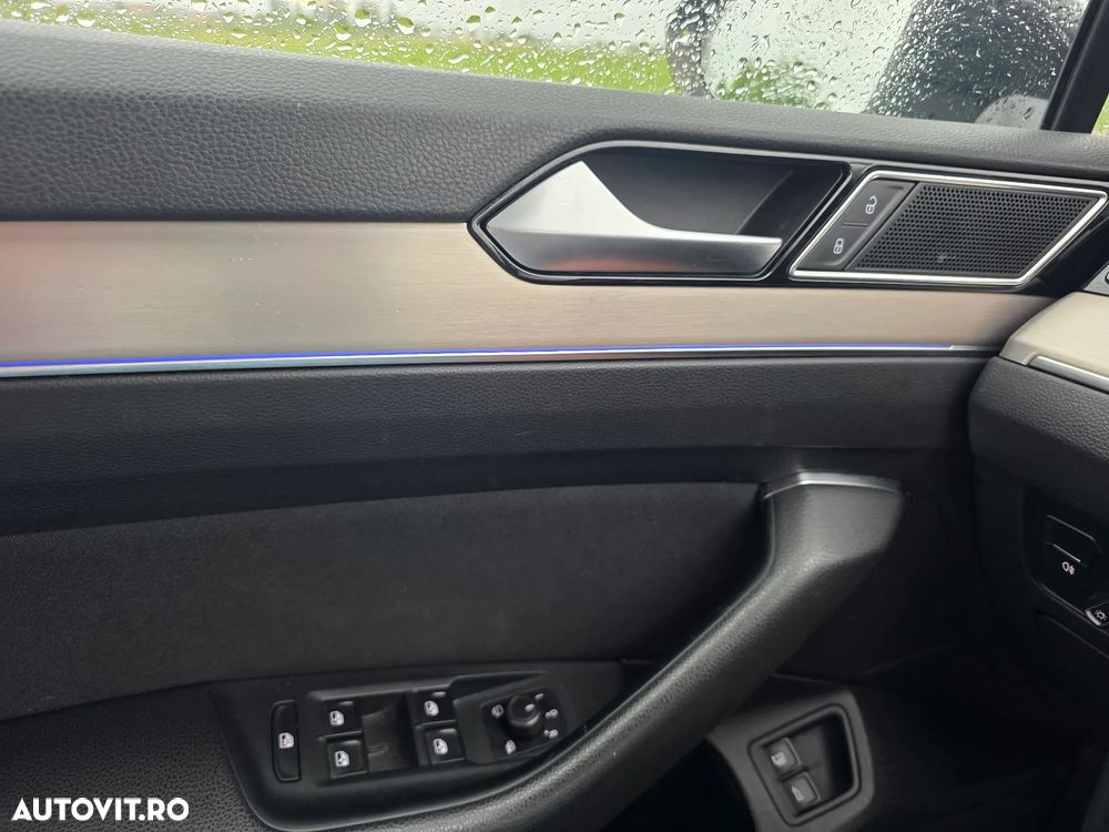 Volkswagen Passat Standard - 3