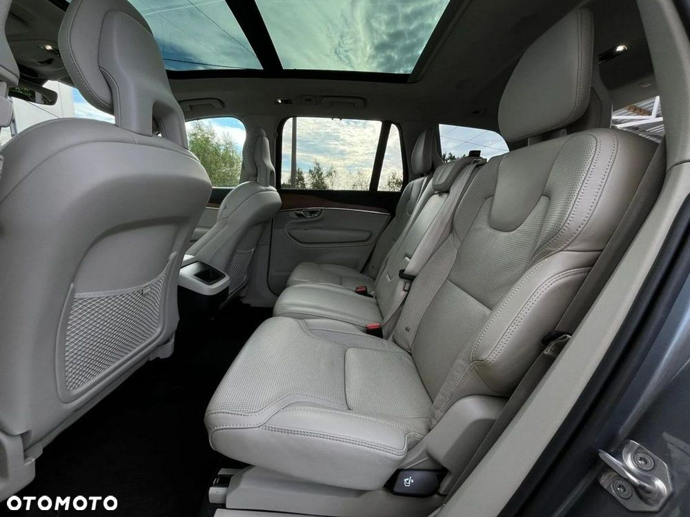 Volvo XC 90 B5 D AWD Inscription 7os - 17