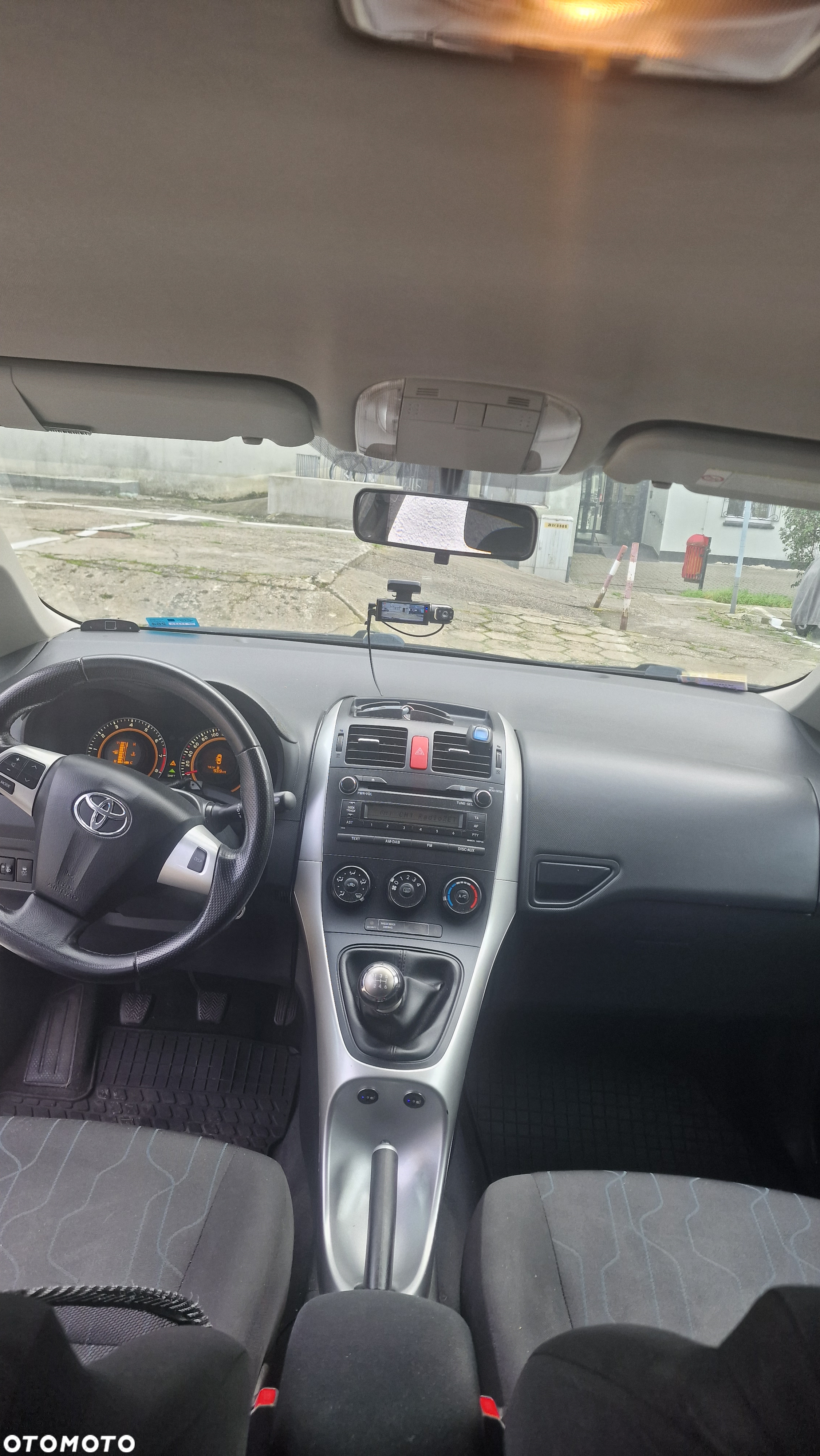 Toyota Auris 1.6 Sprint - 17