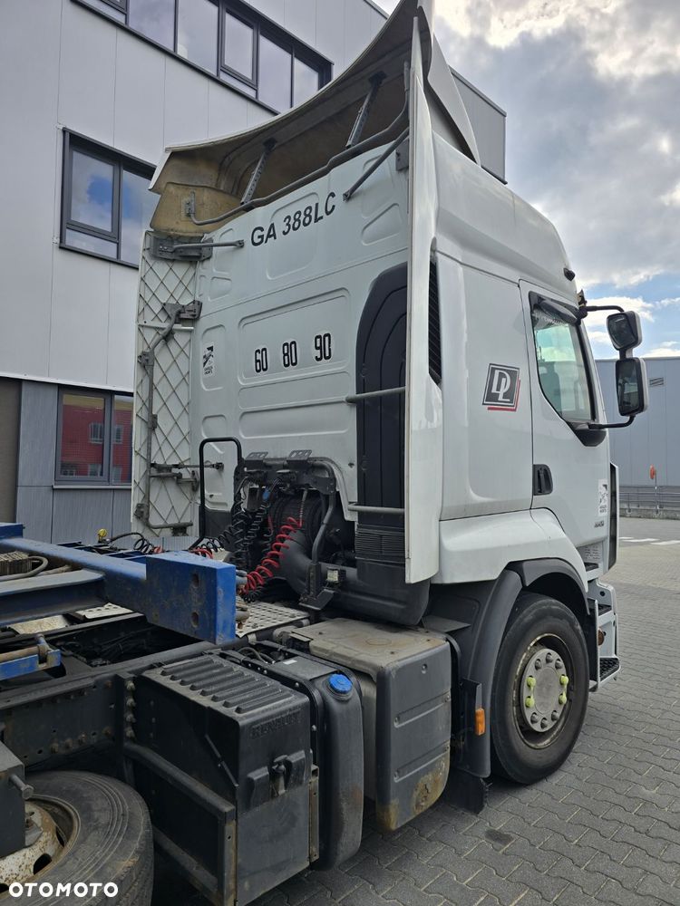 Renault premium dxi460 - 9