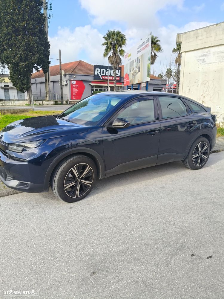 Citroën C4 1.2 PureTech Plus EAT8 - 1