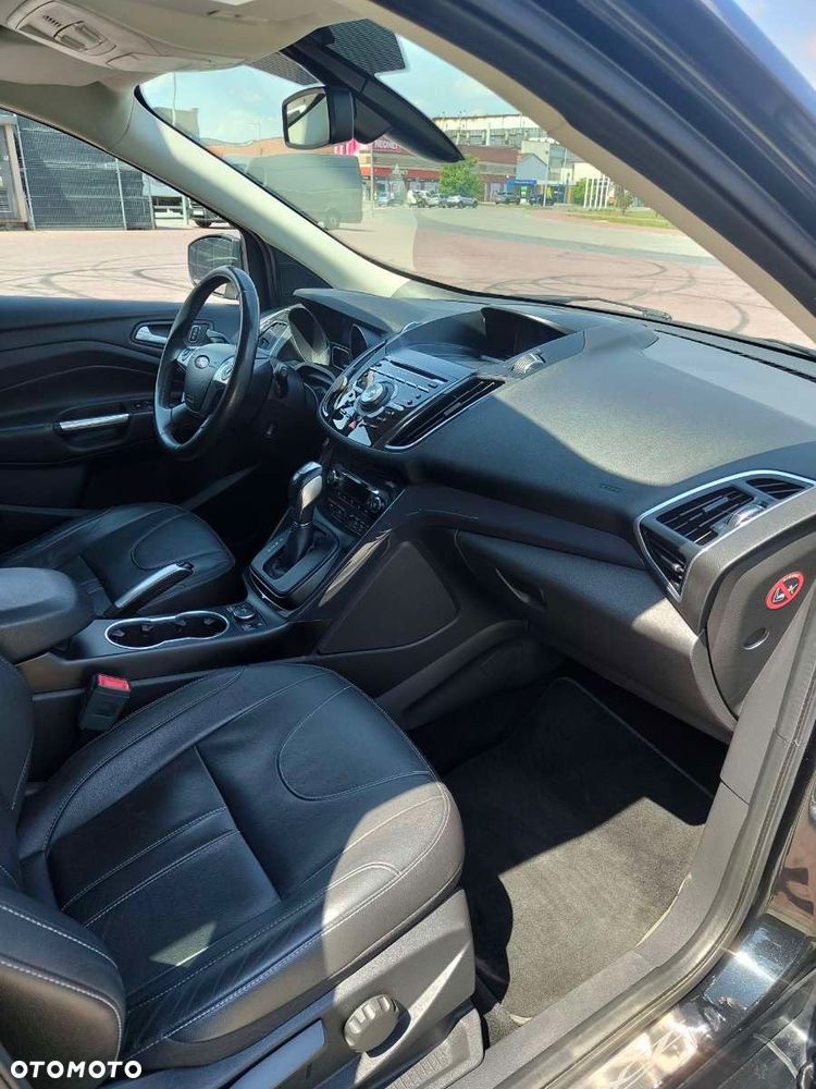 Ford Kuga 2.0 TDCi 4WD Titanium Plus - 4