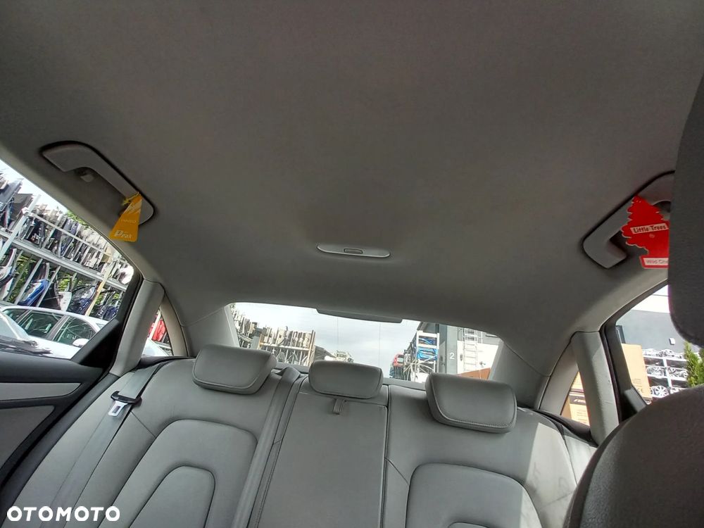 AUDI A4 B8 PODSUFITKA JASNA SEDAN - 4