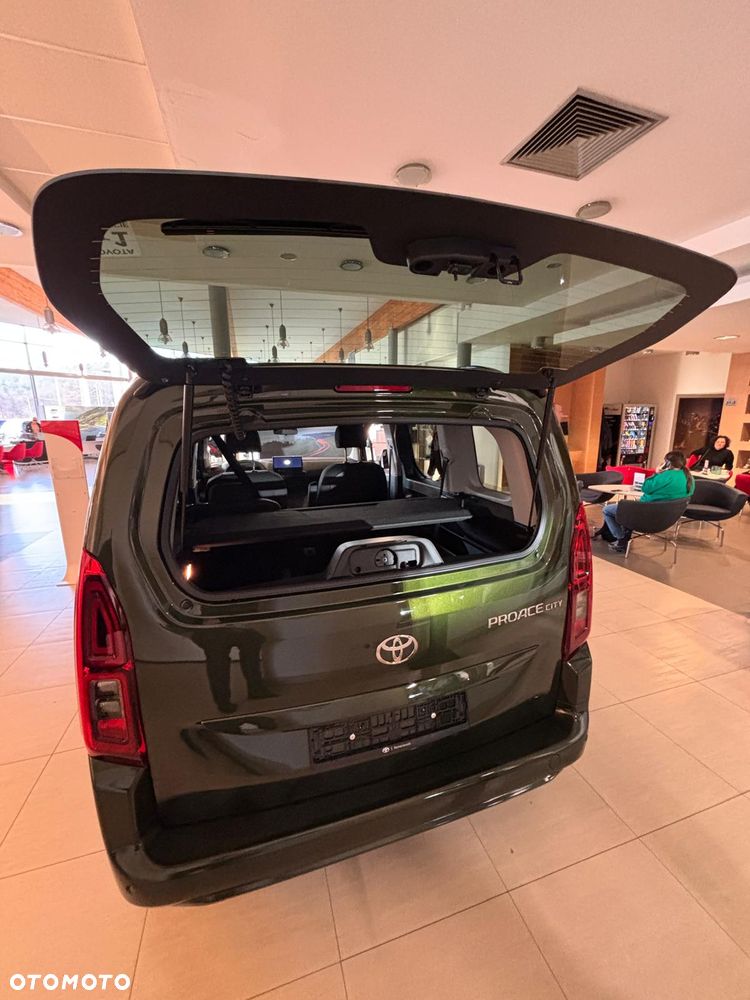 Toyota Proace City Verso 1.5 D-4D Family - 6
