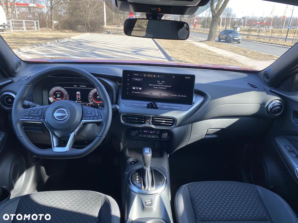 Nissan Juke 1.0 DIG-T N-Connecta DCT - 25