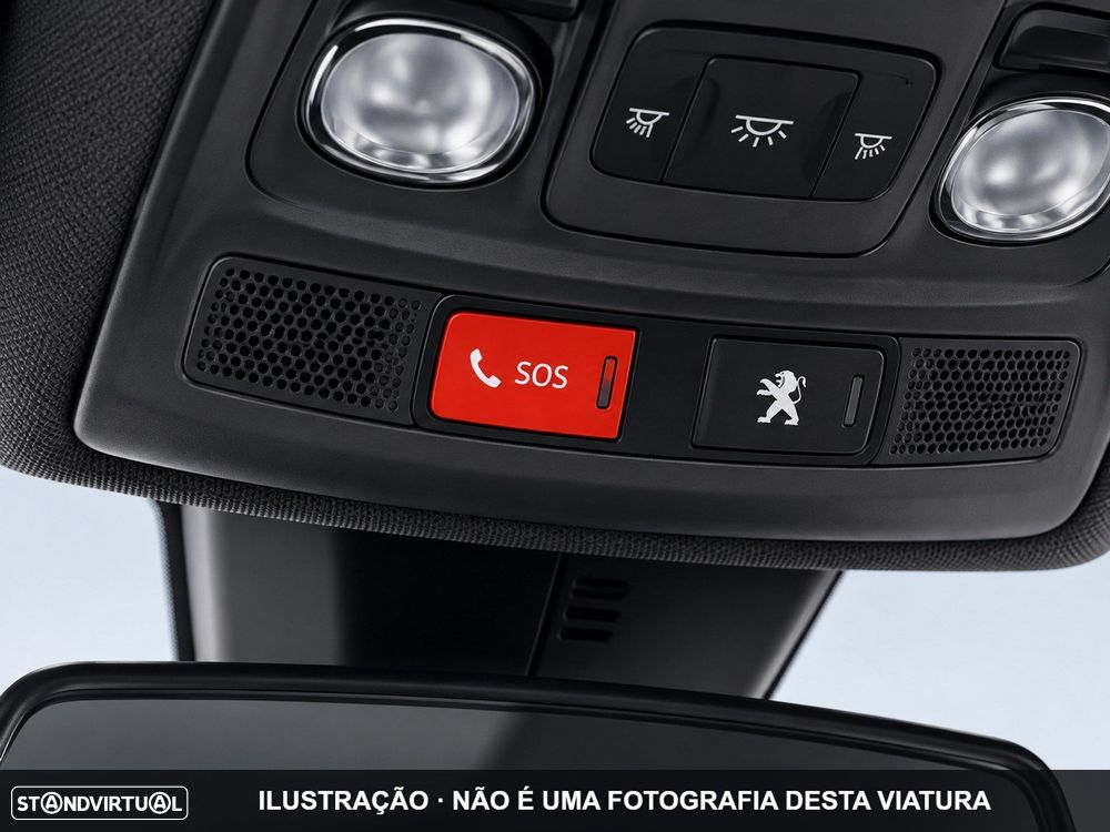 Peugeot 2008 1.2 Hybrid Style e-DCS6 - 31