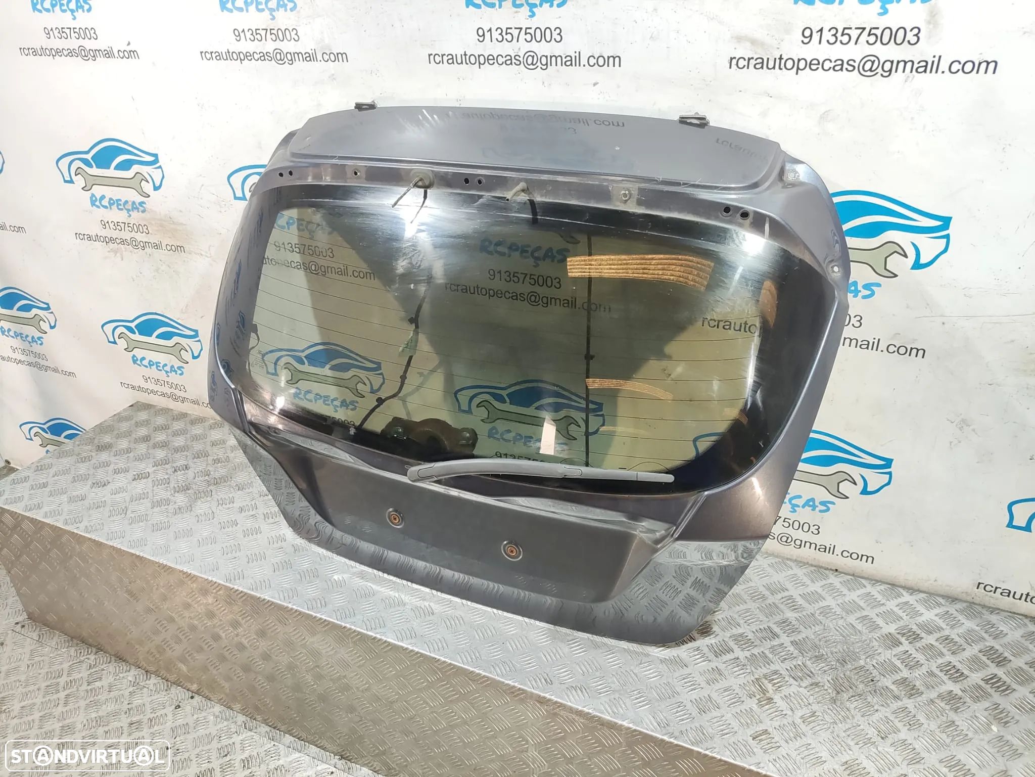 Porta / Tampa da Mala Ford Fiesta VI 6 MK6 em Cinza / Cinzento - 1