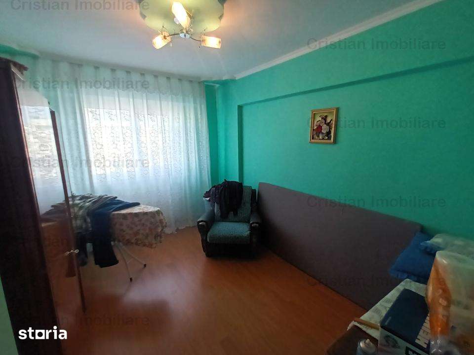 Apartament 3 camere confort 1 decomandat zona Vidin — fotografia 3