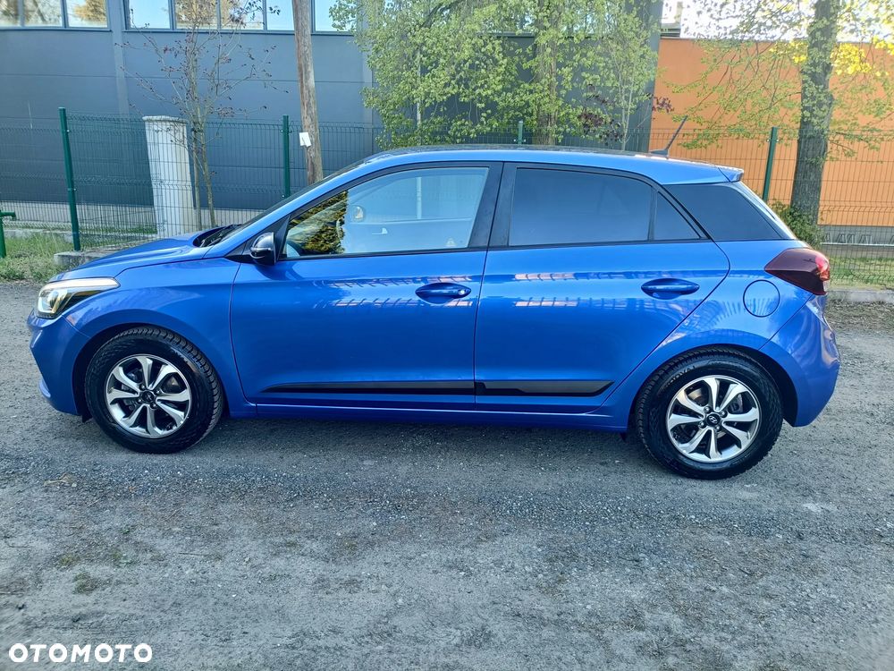 Hyundai i20 blue 1.2 Select - 13