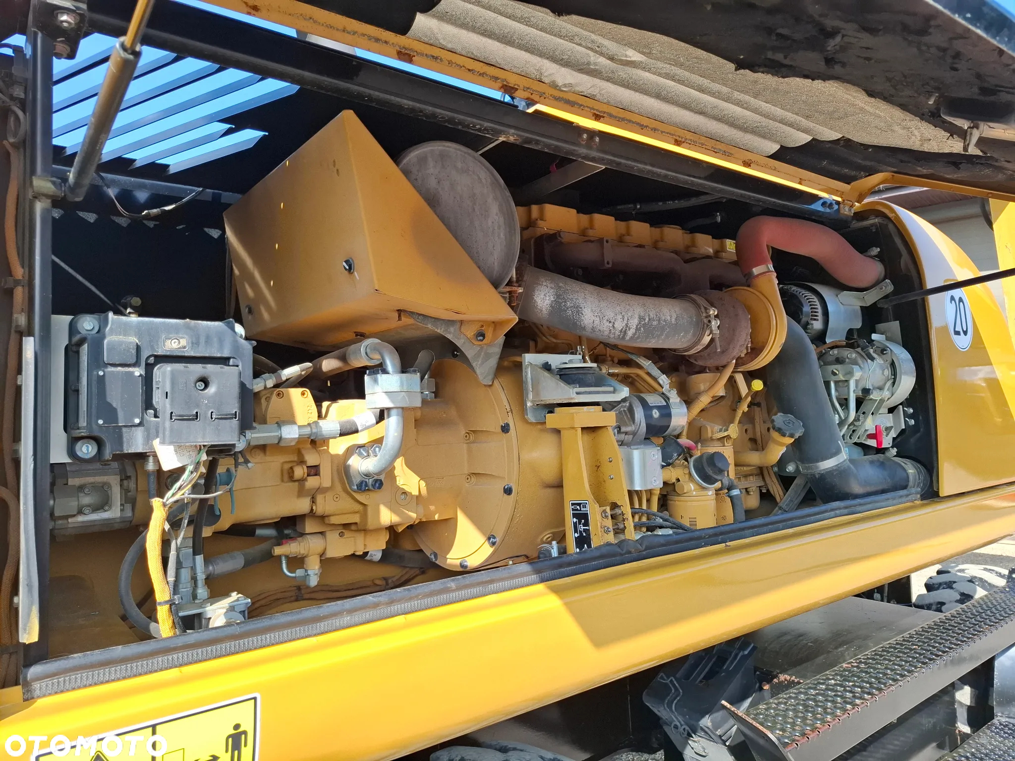 Caterpillar CAT M 318 D - 20