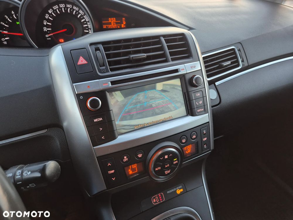 Toyota Verso 1.6 D-4D Premium - 33