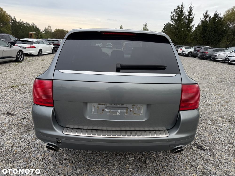 Porsche Cayenne S Tiptronic - 4