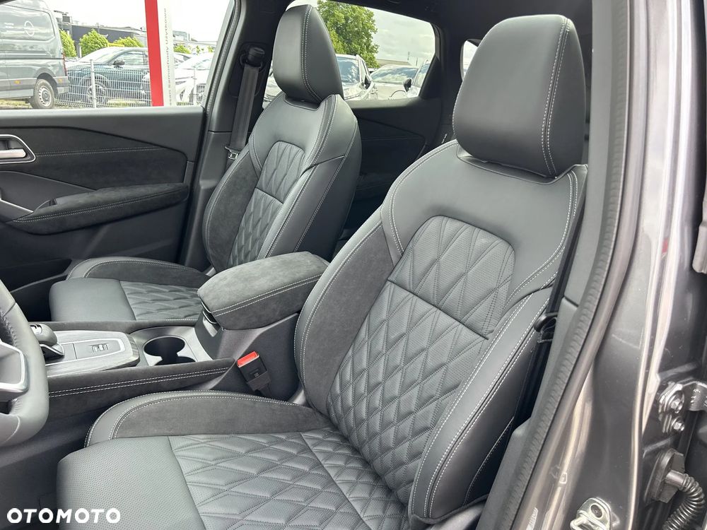 Nissan Qashqai 1.3 DIG-T MHEV Tekna+ Xtronic - 11
