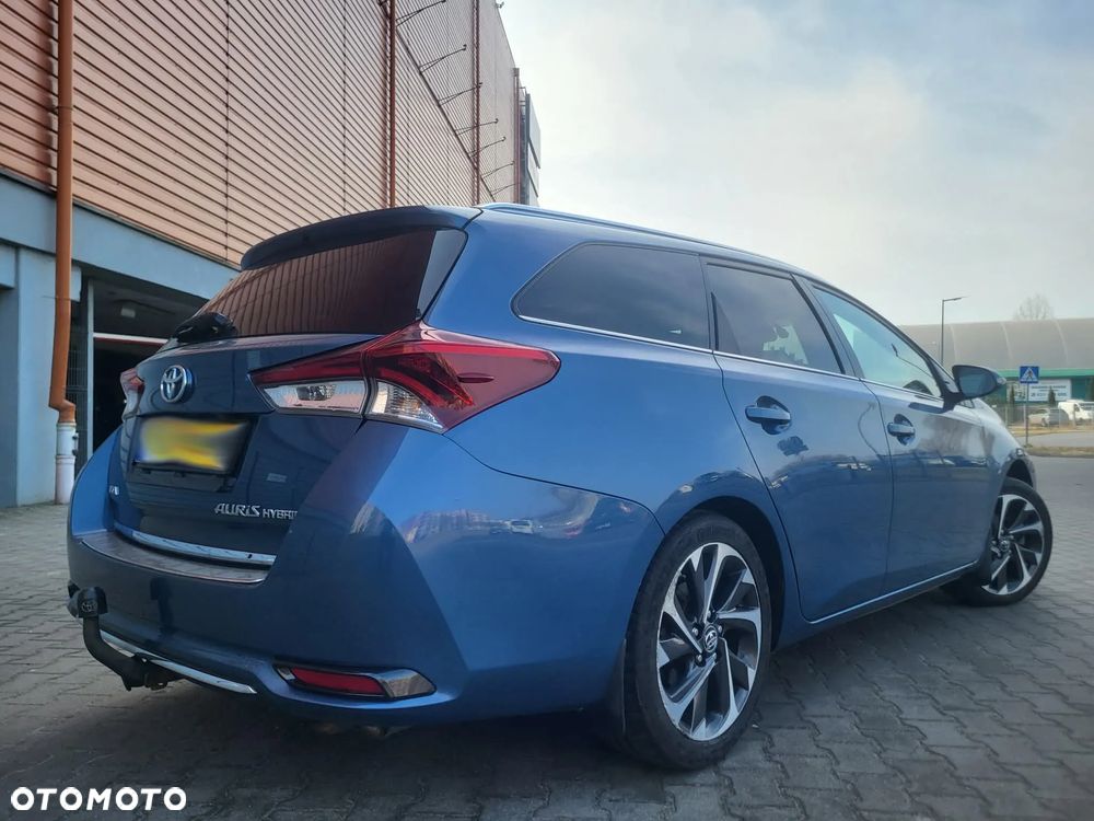 Toyota Auris - 5