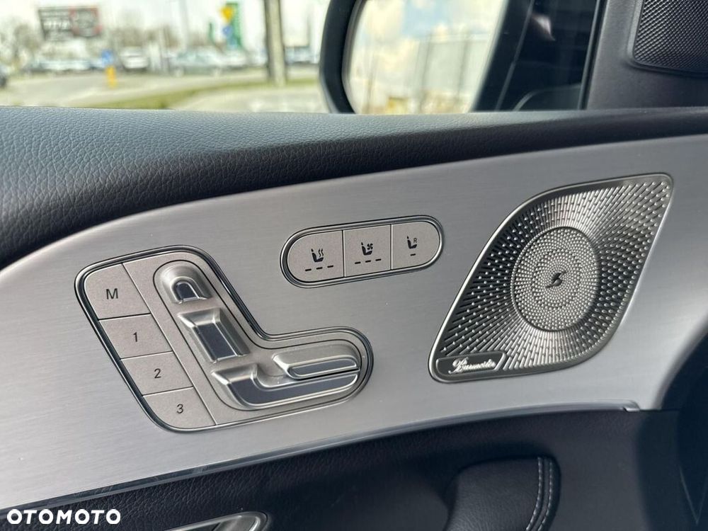 Mercedes-Benz GLE 300 d mHEV 4-Matic AMG Line - 11