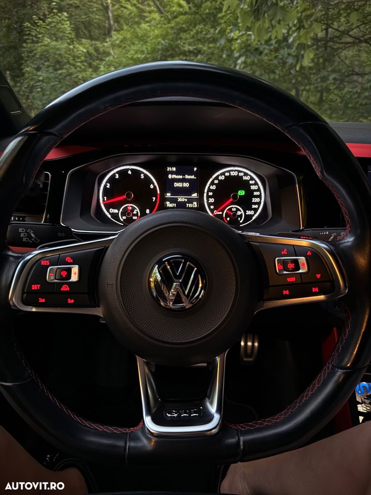 Volkswagen Polo - 3