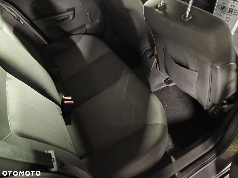 Opel Astra 1.6 - 6
