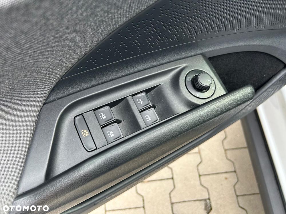 Skoda Enyaq 80 82kWh Plus - 28