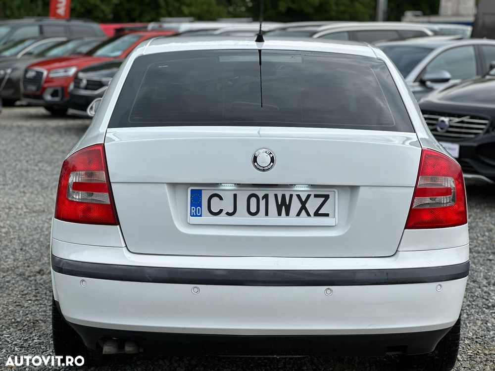 Skoda Octavia 1.9 TDI Business DSG - 5