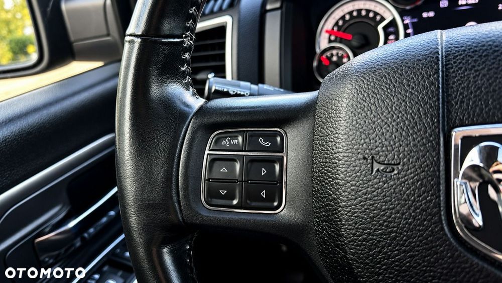 Dodge RAM 5.7 4x4 - 29
