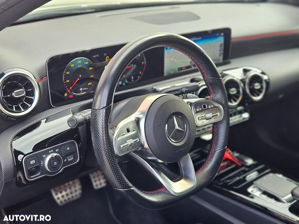 Mercedes-Benz A 180 d 7G-DCT AMG Line - 5