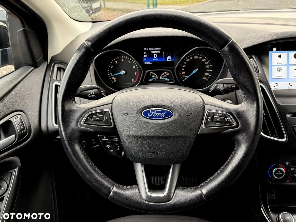 Ford Focus 1.5 EcoBoost STart-Stopp-System TITANIUM - 19