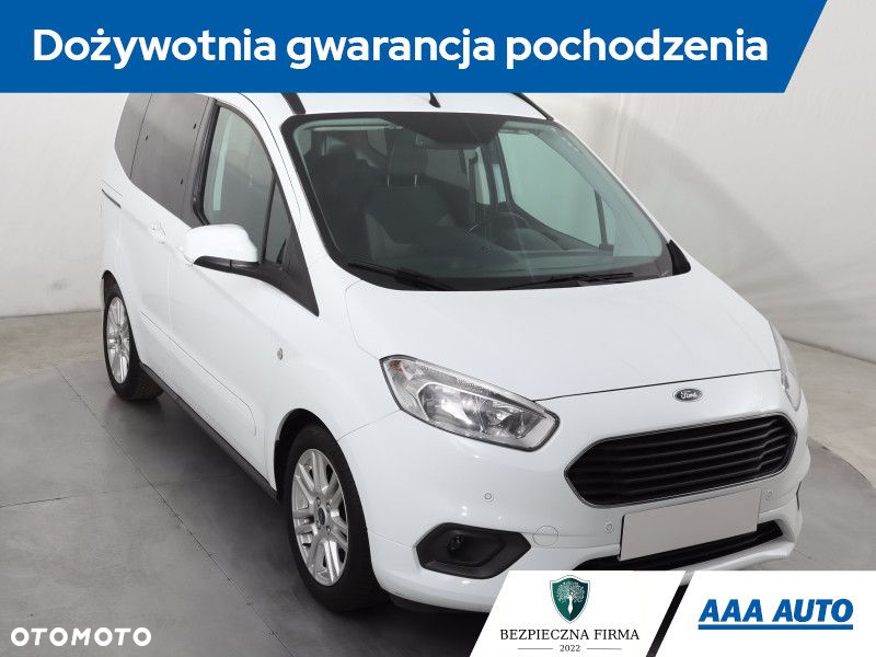 Ford Tourneo Courier - 20