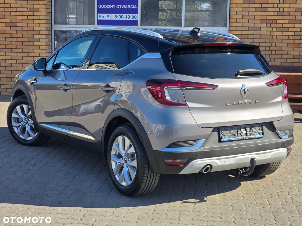 Renault Captur - 16