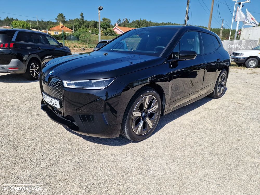 BMW iX xDrive 50 Pack Desportivo - 10