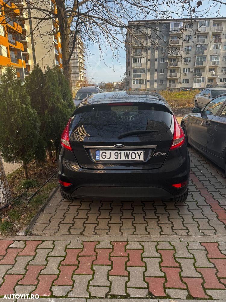 Ford Fiesta 1.25i Titanium - 4