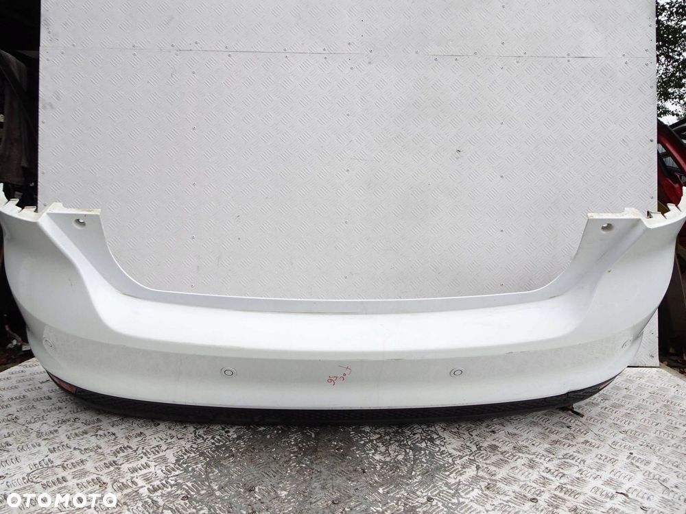 zderzak tył ford focus mk3 5b hb - 1