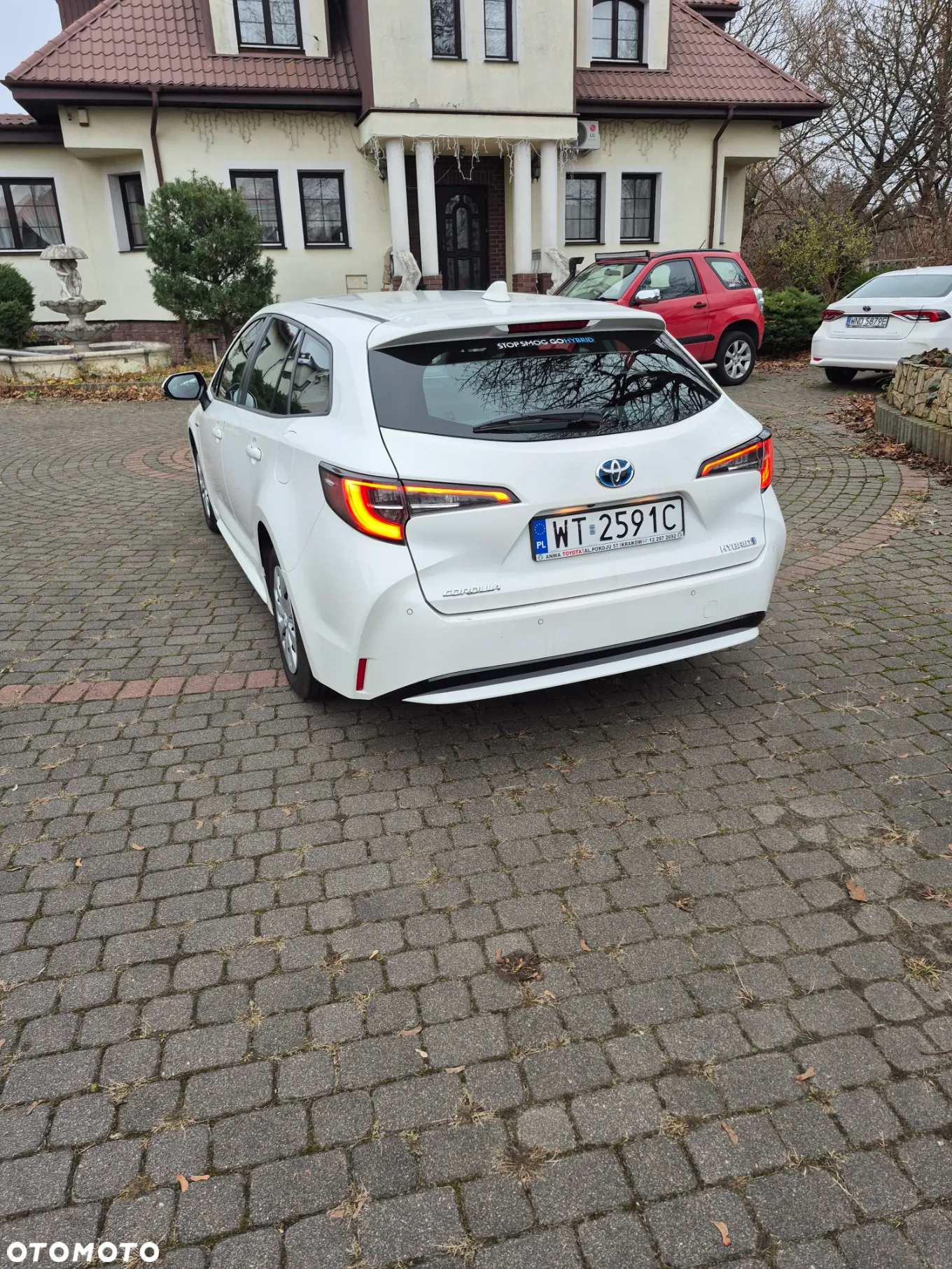 Toyota Corolla 1.8 Hybrid Comfort - 27