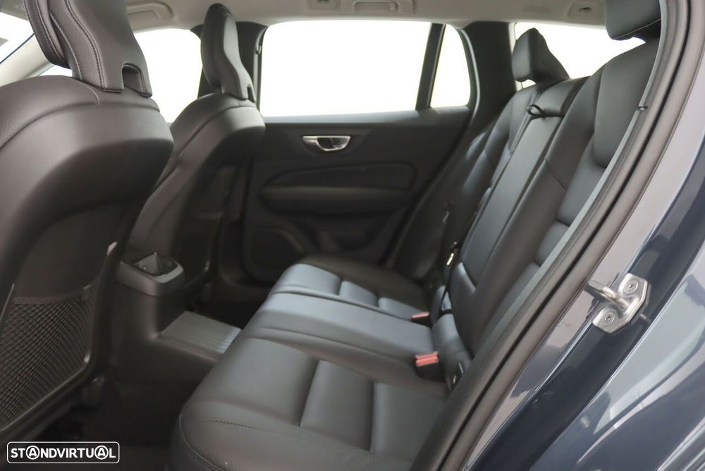 Volvo V60 2.0 T6 AWD TE Inscription - 15