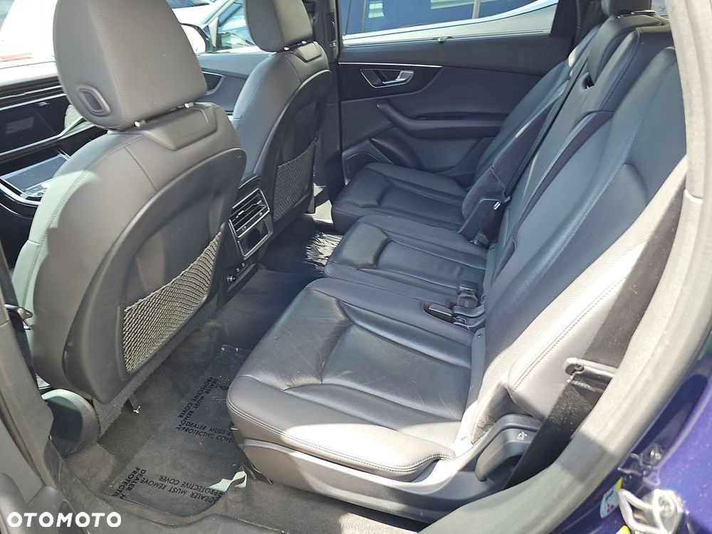 Audi Q7 - 9