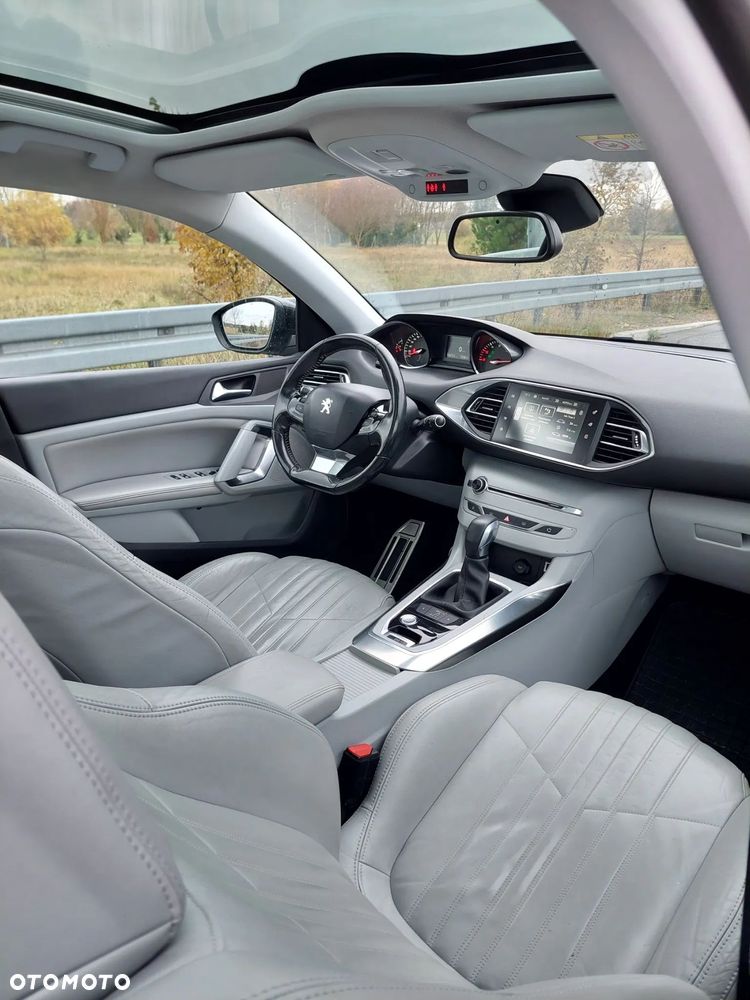 Peugeot 308 BlueHDi FAP 150 EAT6 Stop&Start GT-Line Edition - 8