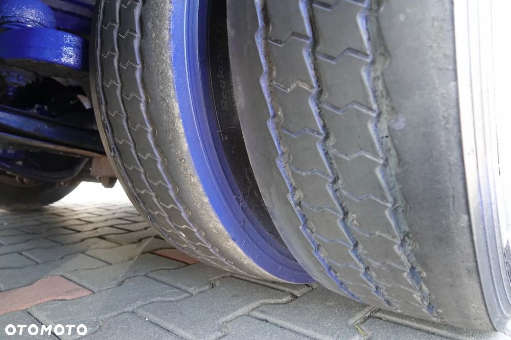 Nooteboom NISKOPODWOZIE / ROZCIĄGANA / 4 OSIOWA / OSIE SKRĘTNE / SAF - 19