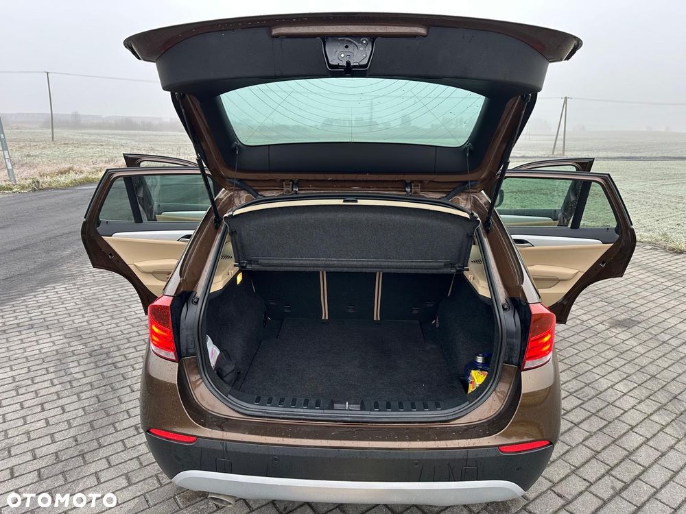 BMW X1 xDrive23d - 11