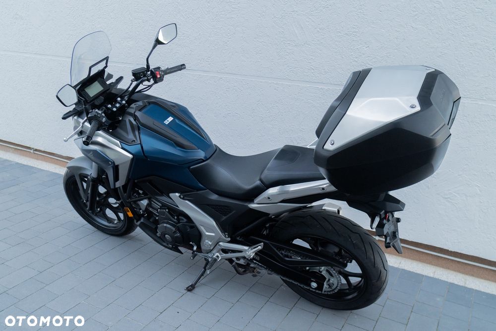 Honda NC - 9